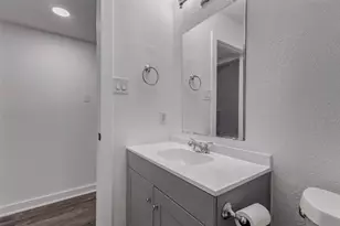 8034 Antoine Dr, Houston, TX 77088 - Photo 18