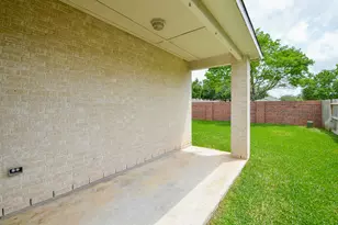 3911 Fallsbrook Ct, Sugar Land, TX 77479 - Photo 28