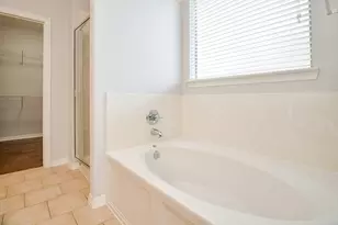 3911 Fallsbrook Ct, Sugar Land, TX 77479 - Photo 14