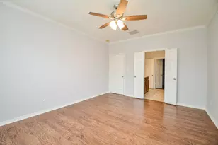 3911 Fallsbrook Ct, Sugar Land, TX 77479 - Photo 12