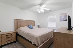 605 Pelican Harbour Dr, Texas City, TX 77590 - Photo 26