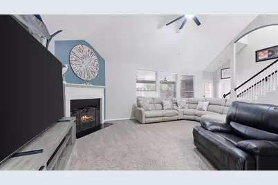 605 Pelican Harbour Drive, Texas City, TX 77590 - Photo 8