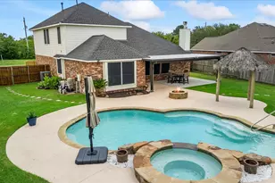 605 Pelican Harbour Dr, Texas City, TX 77590 - Photo 36