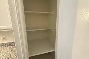 9797 Leawood Blvd, Houston, TX 77099 - Photo 10