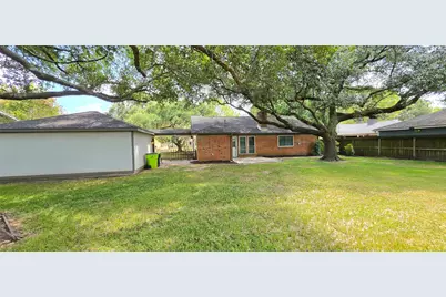 2918 Cherry Springs Drive, Missouri City, TX 77459 - Photo 4