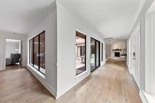 12210 Ravenmoor Dr, Houston, TX 77077 - Photo 10