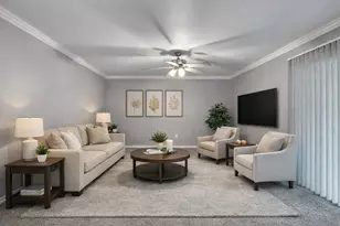 5005 Georgi Ln, Houston, TX 77092 - Photo 10