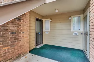 5005 Georgi Ln, Houston, TX 77092 - Photo 4