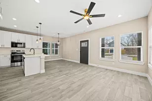 9923 Fillmore St, Houston, TX 77029 - Photo 6