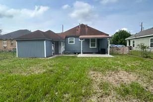 1755 Parry St, Beaumont, TX 77703 - Photo 10