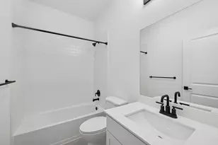 7722 Jade Crst Dr, Angleton, TX 77515 - Photo 24