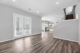 5823 Fairdale Ln, Houston, TX 77057 - Photo 8