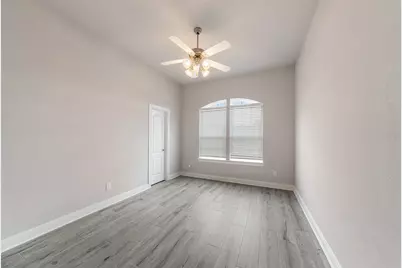 1524 N Bluebonnet Lane, Angleton, TX 77515 - Photo 28