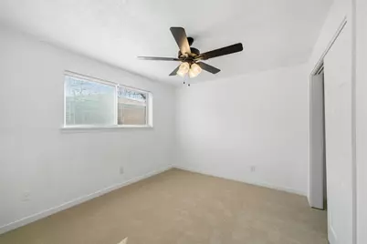 16918 Folsom Drive, Houston, TX 77049 - Photo 14