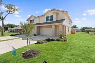 1367 Mixander Wy, La Porte, TX 77571 - Photo 2