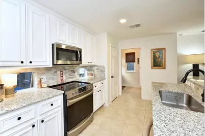 2007 Bailey Street, Houston, TX 77006 - Photo 18