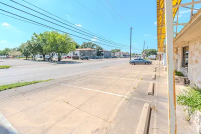 2125 Strawberry Road, Pasadena, TX 77502 - Photo 8