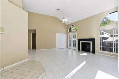 9306 Corner Oaks Lane, Houston, TX 77036 - Photo 6