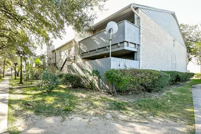 9700 Leawood Boulevard #311, Houston, TX 77099 - Photo 18