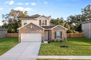 401 Magnolia St, Richwood, TX 77531 - Photo 1