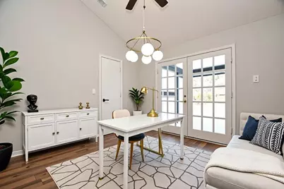 11534 N Oak Valley Drive, Houston, TX 77065 - Photo 14