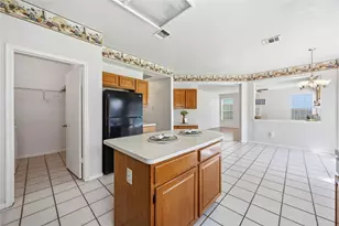 206 Scarlet Maple Dr, Sugar Land, TX 77479 - Photo 8
