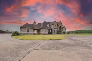 1195 County Rd 150, Alvin, TX 77511 - Photo 1