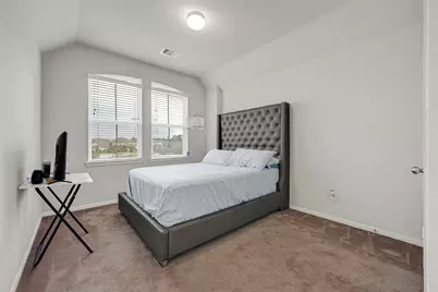 11115 Larkspur Dale Court, Houston, TX 77044 - Photo 16