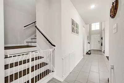 11115 Larkspur Dale Court, Houston, TX 77044 - Photo 8