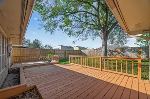 10918 Gulf Bridge Ct, Houston, TX 77075 - Photo 30