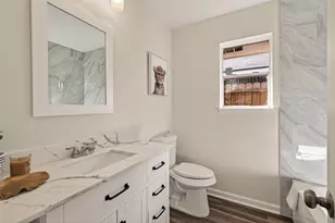 10918 Gulf Bridge Ct, Houston, TX 77075 - Photo 18