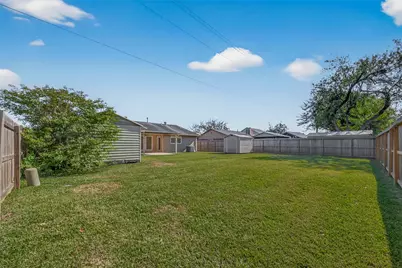 2905 Park Shadow Lane, Deer Park, TX 77536 - Photo 36