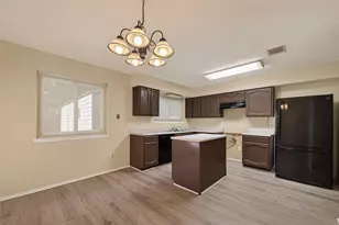 2905 Park Shadow Ln, Deer Park, TX 77536 - Photo 14