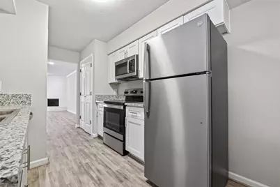8355 Nairn St, Houston, TX 77074 - Photo 8