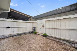 8355 Nairn St, Houston, TX 77074 - Photo 32