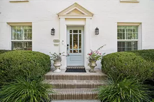 2041 Dryden Rd, Houston, TX 77030 - Photo 2