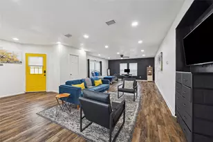 2817 Southmore Blvd, Houston, TX 77004 - Photo 10