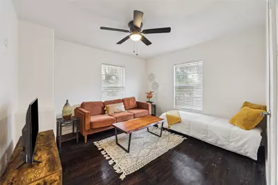 2817 Southmore Boulevard, Houston, TX 77004 - Photo 24