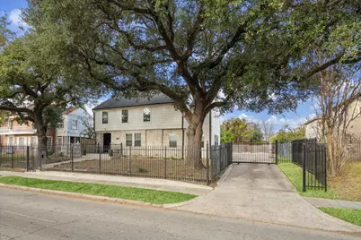 2817 Southmore Boulevard, Houston, TX 77004 - Photo 1