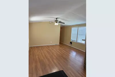 811 6th Street N, San Leon, TX 77539 - Photo 6