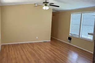 811 6th Street N, San Leon, TX 77539 - Photo 6