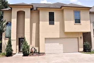9010 Laverne Park Ln, Houston, TX 77080 - Photo 2