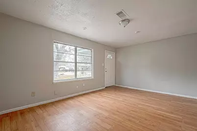 4910 Paradise Lane, Houston, TX 77048 - Photo 4