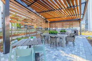 10505 Deerwood Rd, Houston, TX 77042 - Photo 6