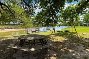 20707 Youpon Ct, Thornton, TX 76687 - Photo 8