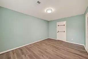 302 Hickory Ridge Dr, El Lago, TX 77586 - Photo 22