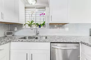 4322 Billy Ln, Fresno, TX 77545 - Photo 14