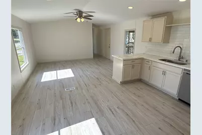 31306 E Timberloch Trail, Magnolia, TX 77355 - Photo 4