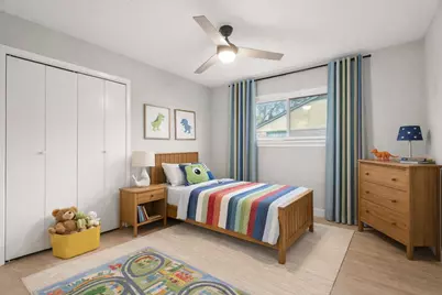 602 W Castle Harbour Drive, Friendswood, TX 77546 - Photo 16