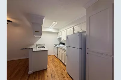 425 E 9th Street #16, Houston, TX 77007 - Photo 6